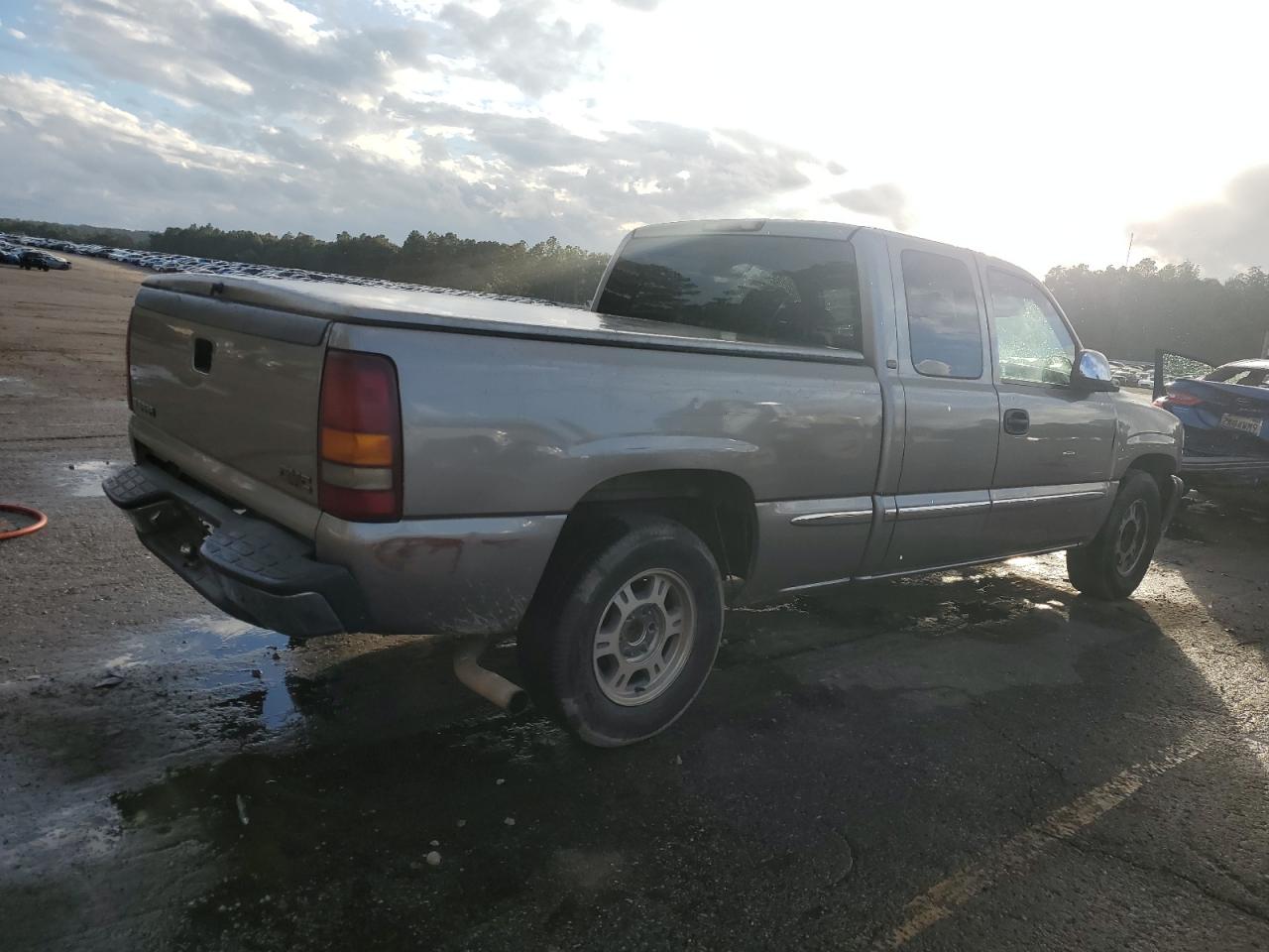 Lot #3290223239 2001 GMC NEW SIERRA