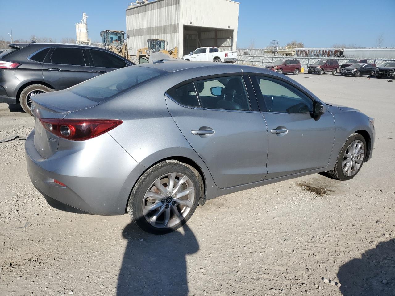 MAZDA 3 GRAND TOURING