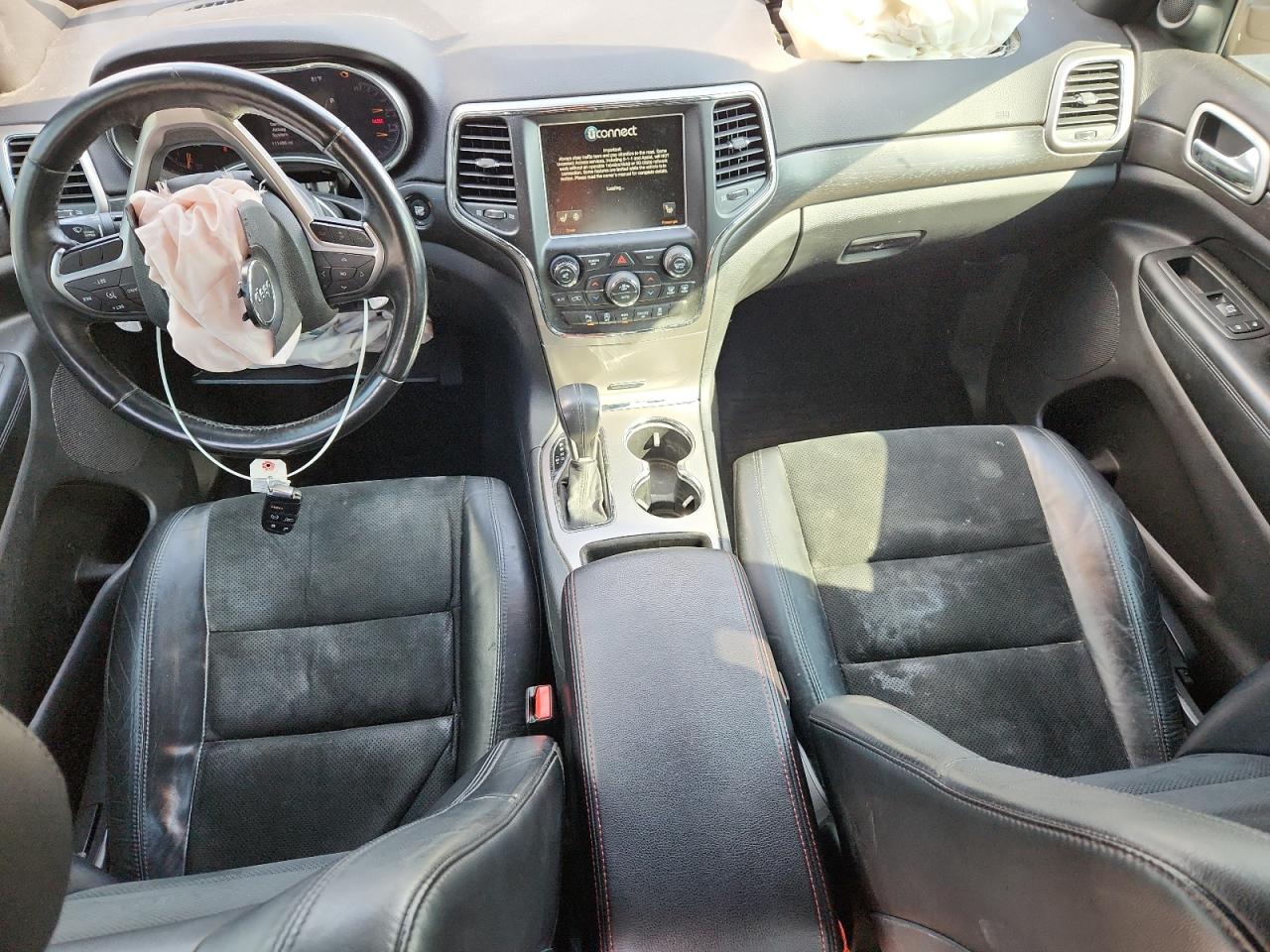 JEEP GRAND CHEROKEE LAREDO