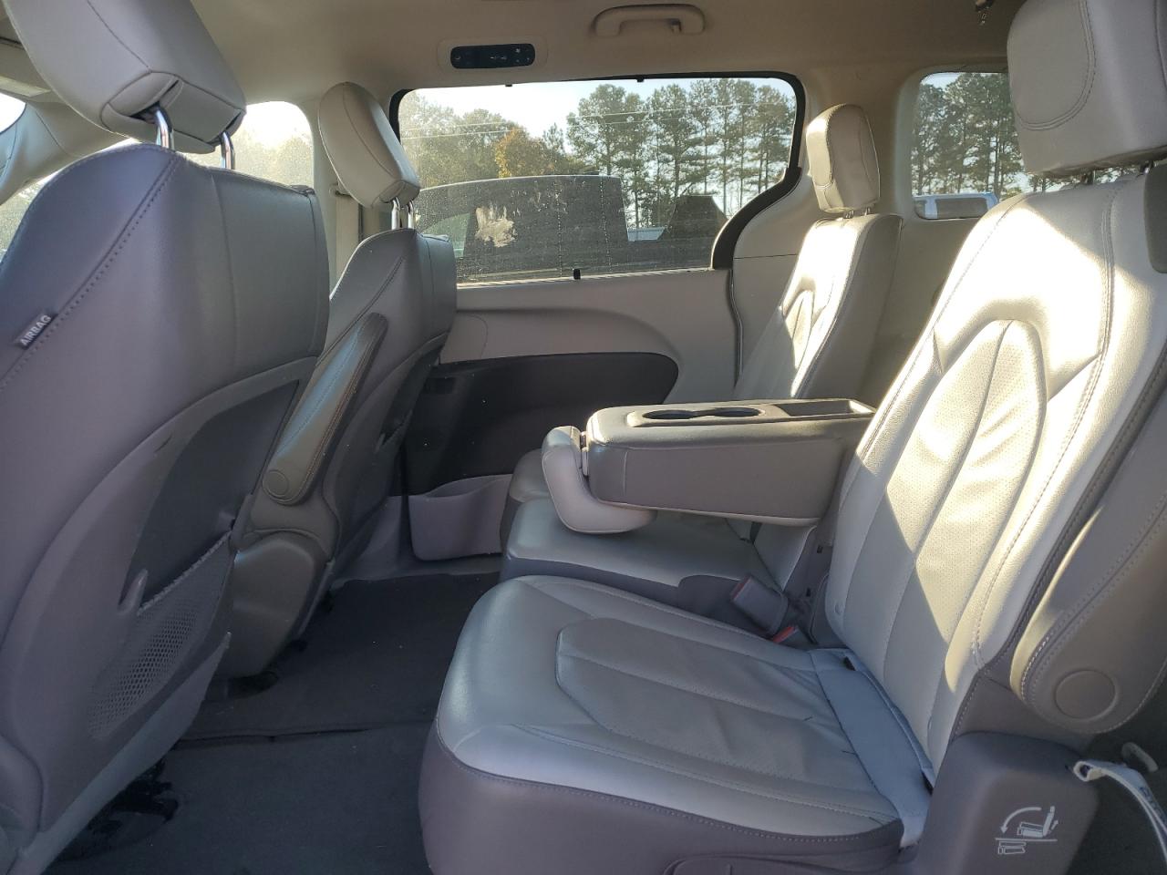 CHRYSLER PACIFICA TOURING L