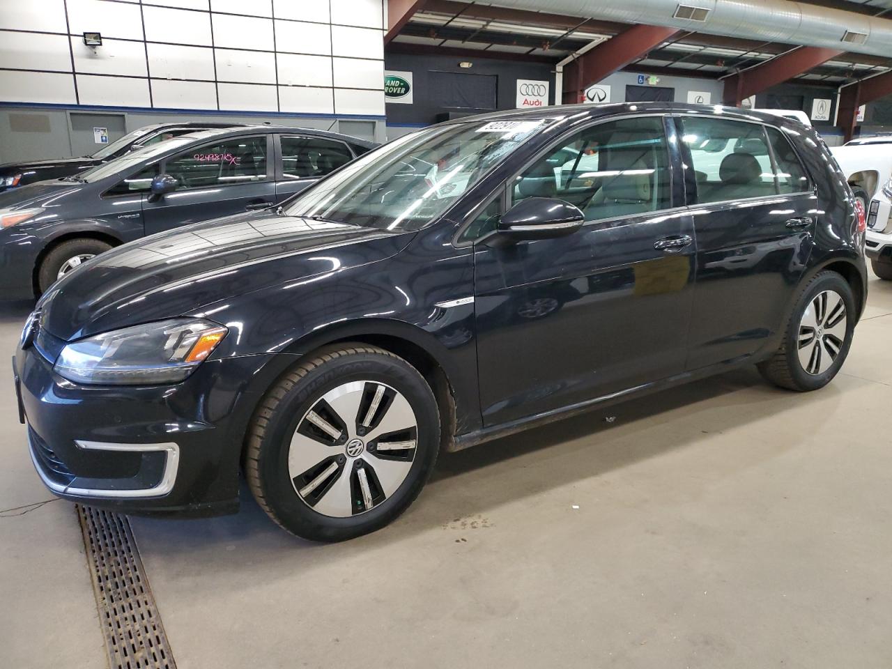 VOLKSWAGEN E-GOLF SEL PREMIUM
