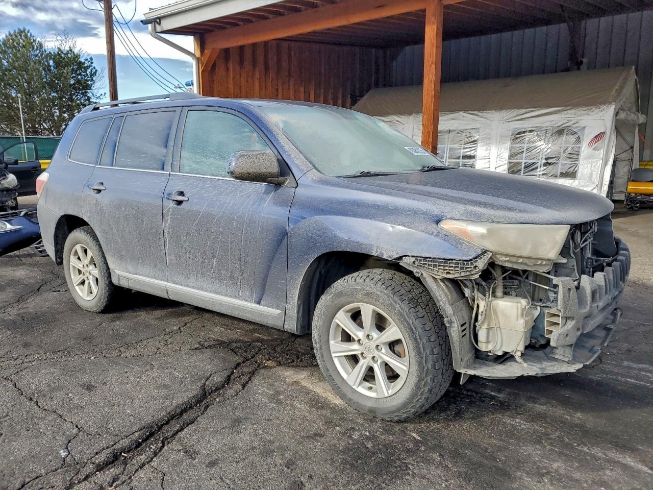 TOYOTA HIGHLANDER BASE