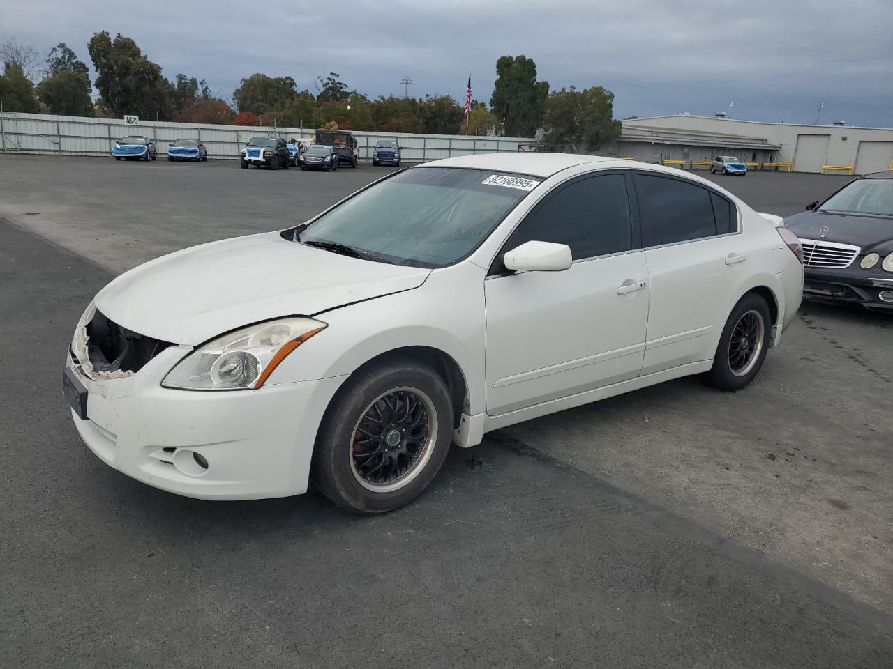 NISSAN ALTIMA BASE