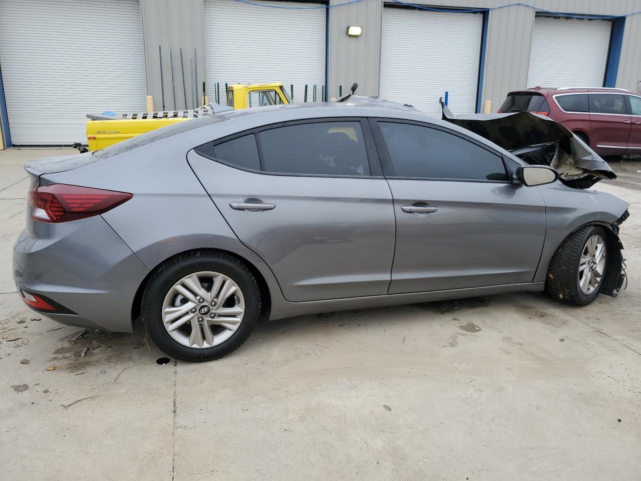 HYUNDAI ELANTRA SEL