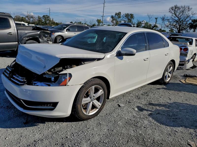 2014 VOLKSWAGEN PASSAT SE #3301609621