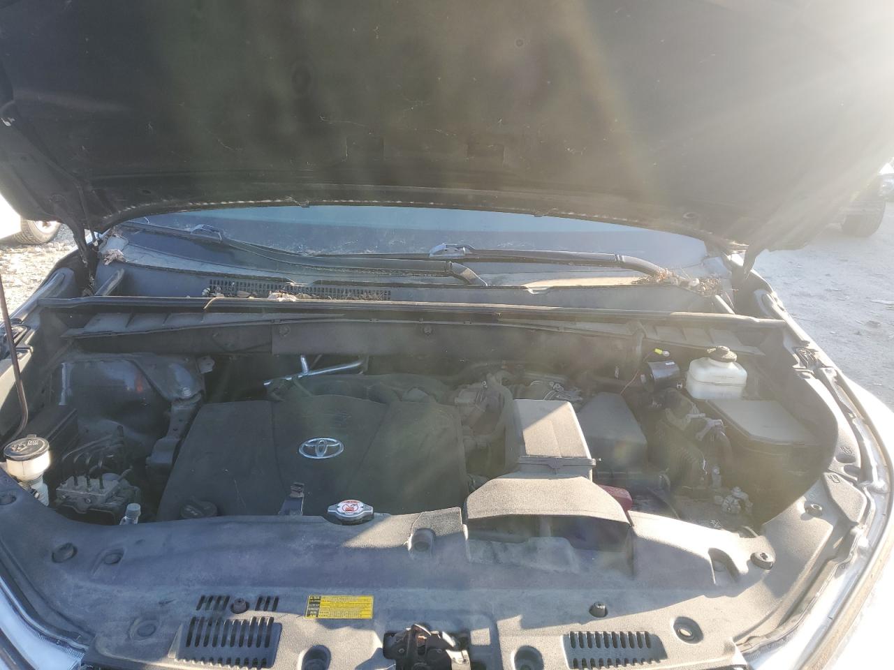 TOYOTA HIGHLANDER LE