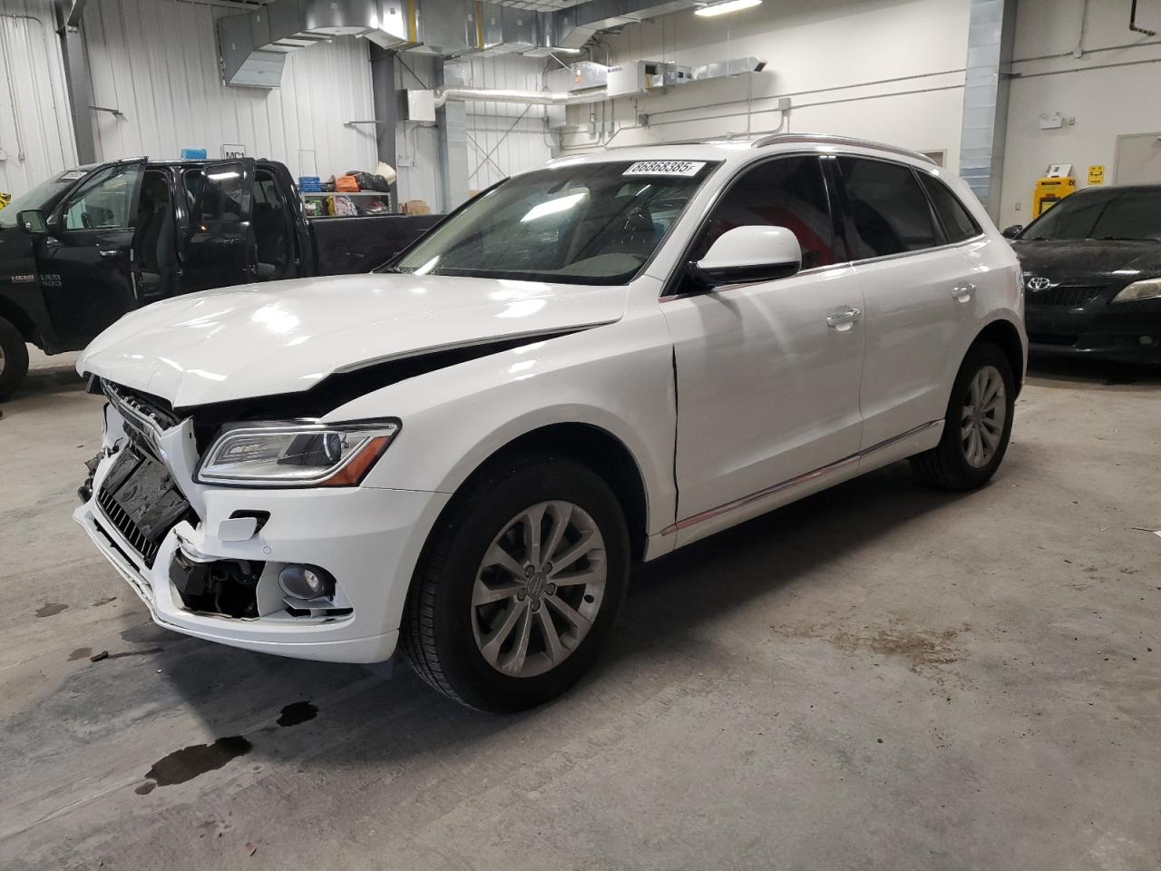 AUDI Q5 PREMIUM PLUS