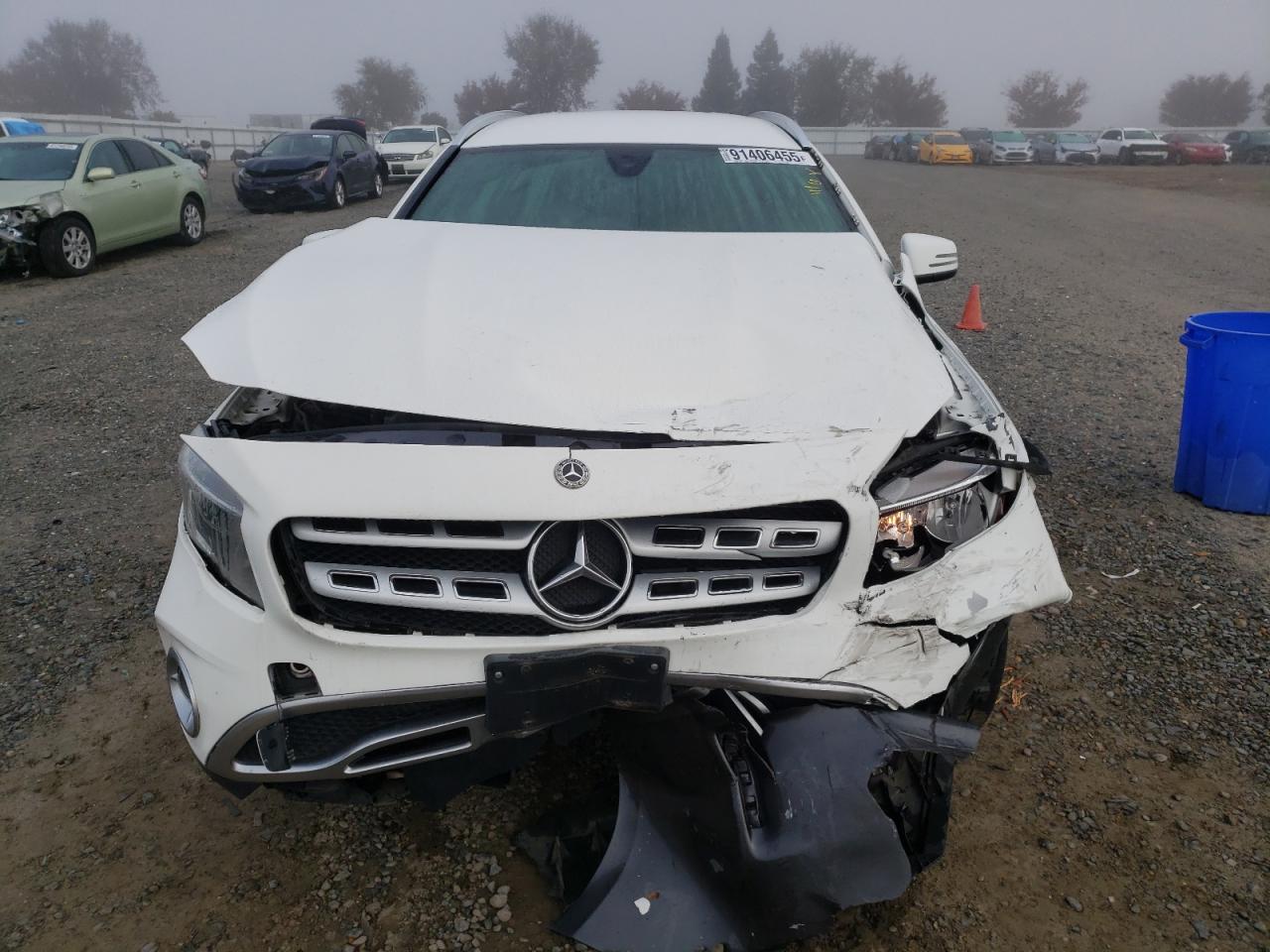 MERCEDES-BENZ GLA-CLASS 250