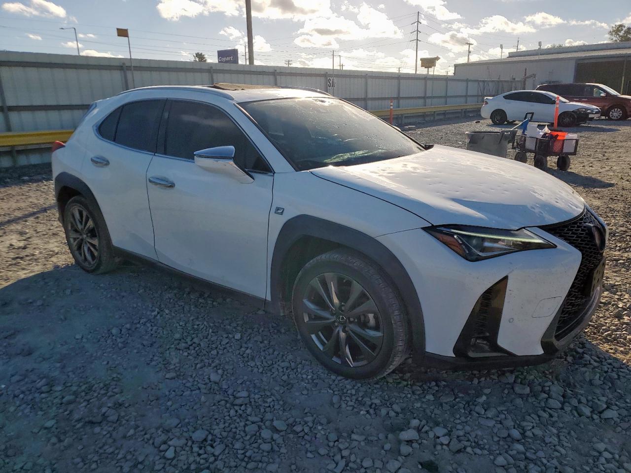 LEXUS UX 200