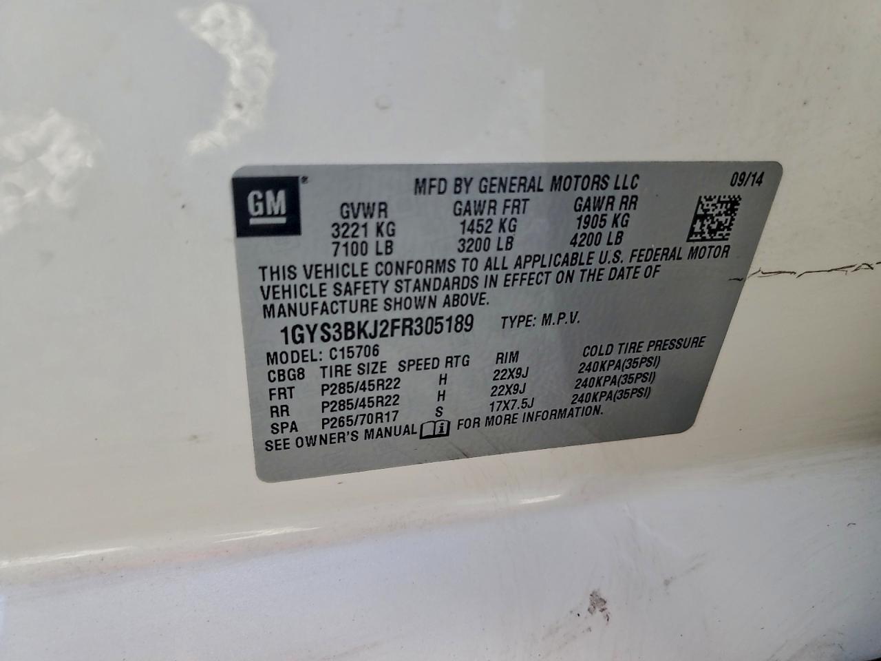 CADILLAC ESCALADE LUXURY