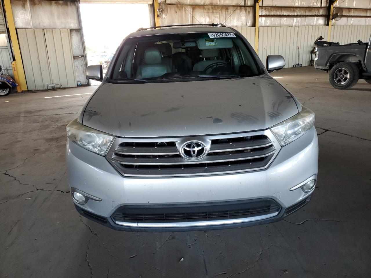 TOYOTA HIGHLANDER LIMITED