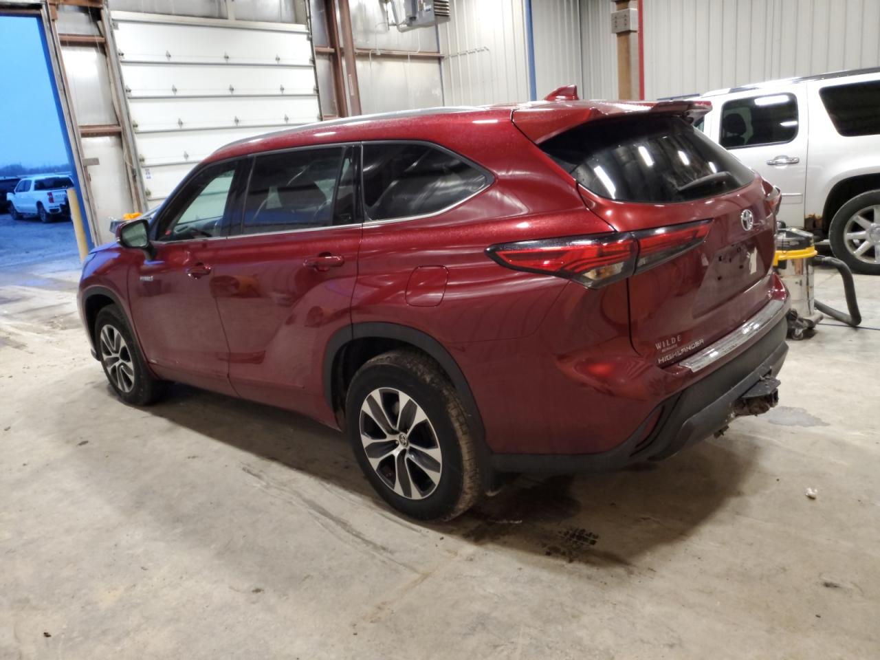 TOYOTA HIGHLANDER HYBRID XLE