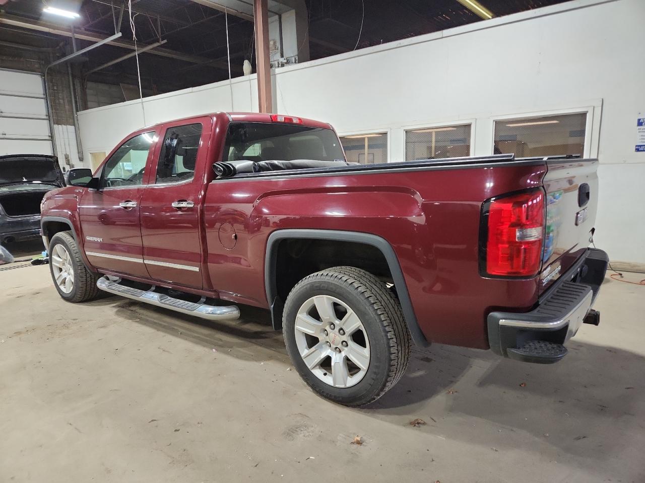 GMC SIERRA K1500 SLT