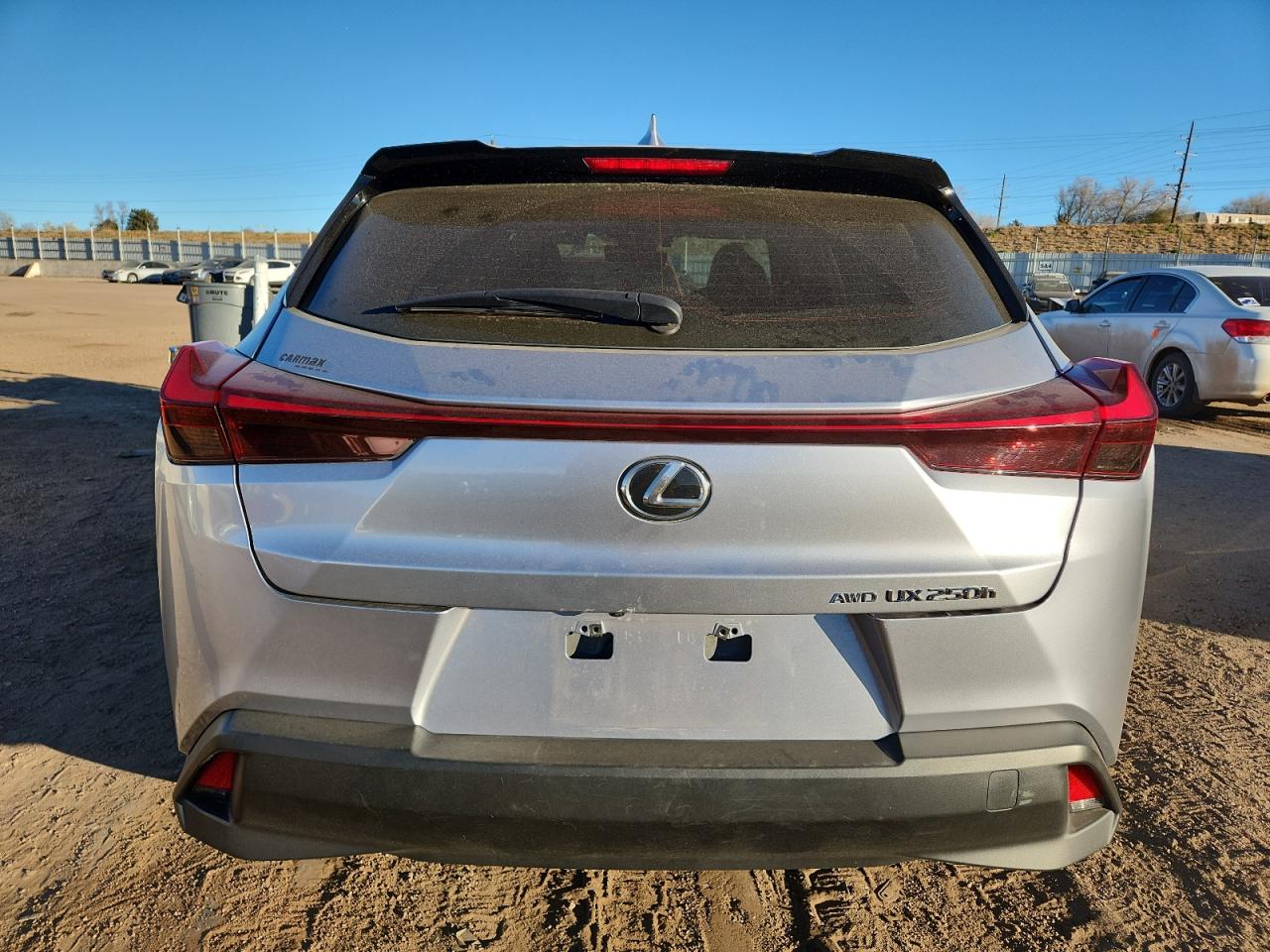 LEXUS UX 250H PREMIUM