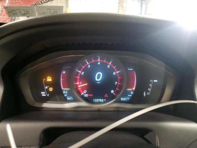 2015 VOLVO XC60 T6 PR YV4902RK0F2710520