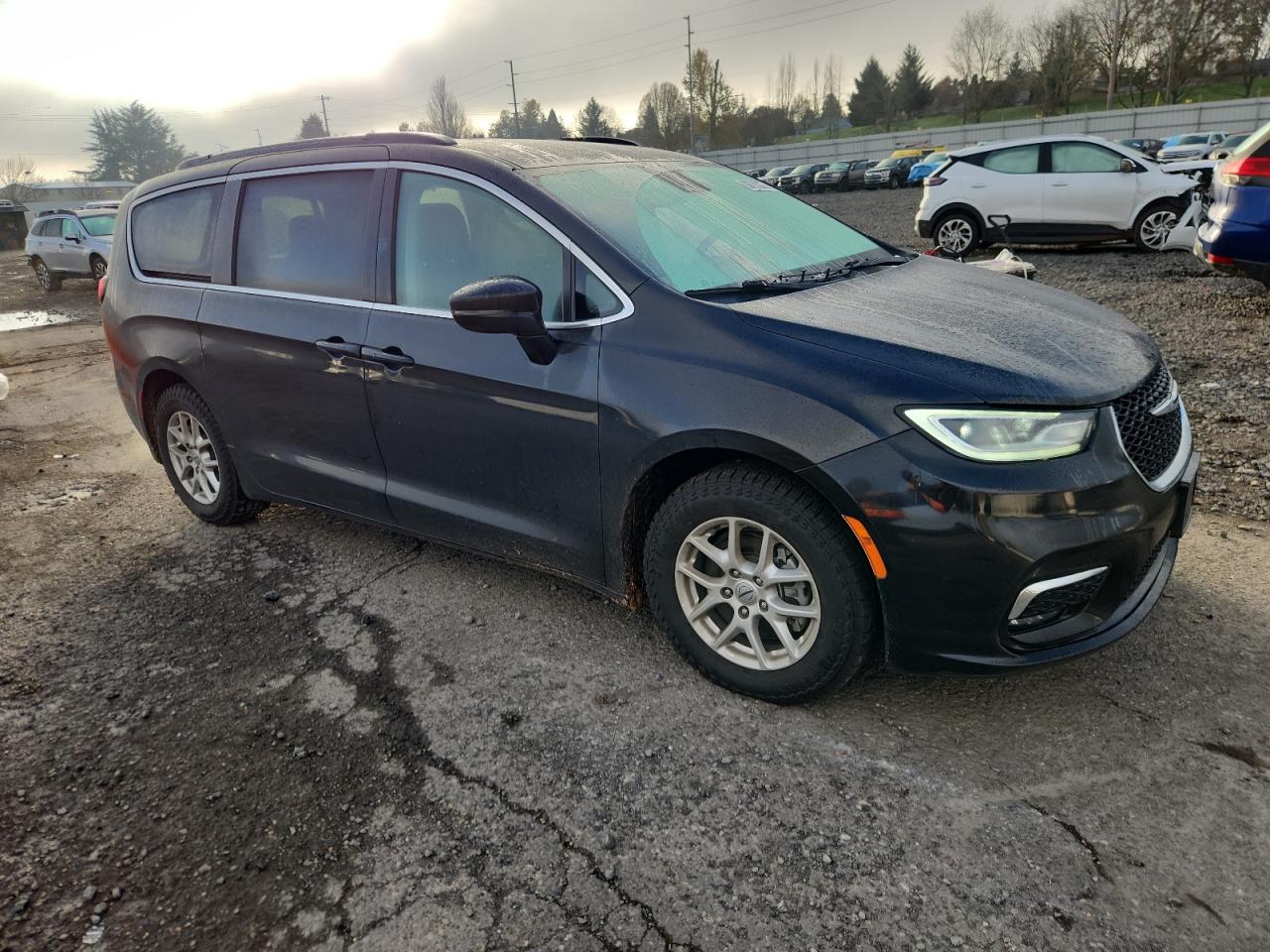 CHRYSLER PACIFICA TOURING L