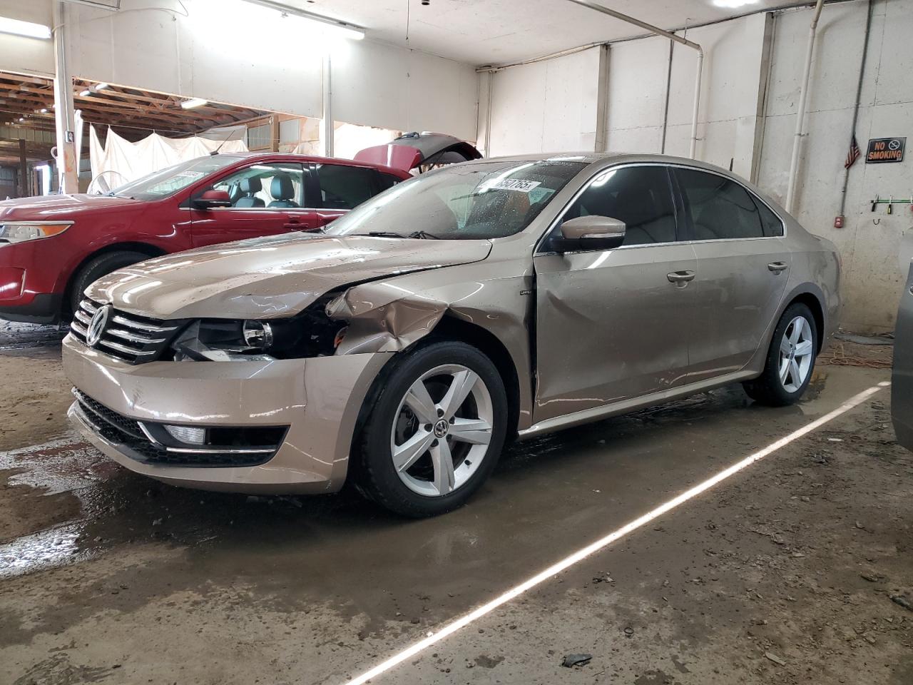 VOLKSWAGEN PASSAT S