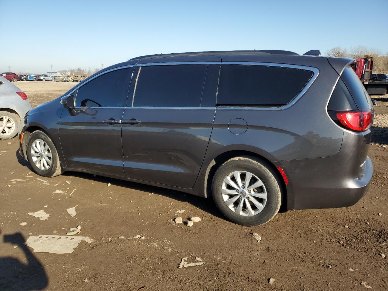 CHRYSLER PACIFICA TOURING