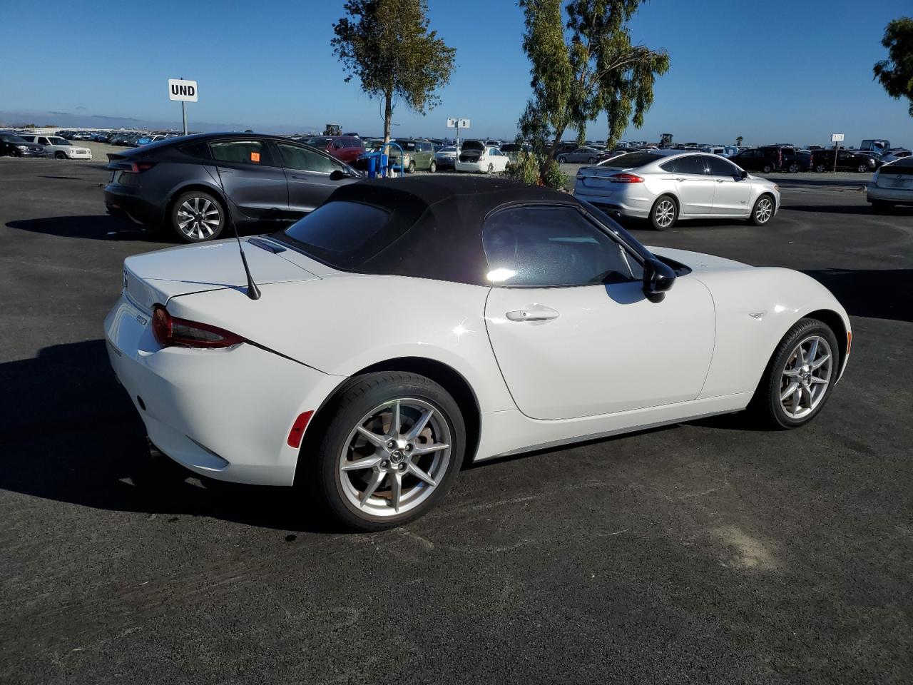 MAZDA MX-5 SPORT