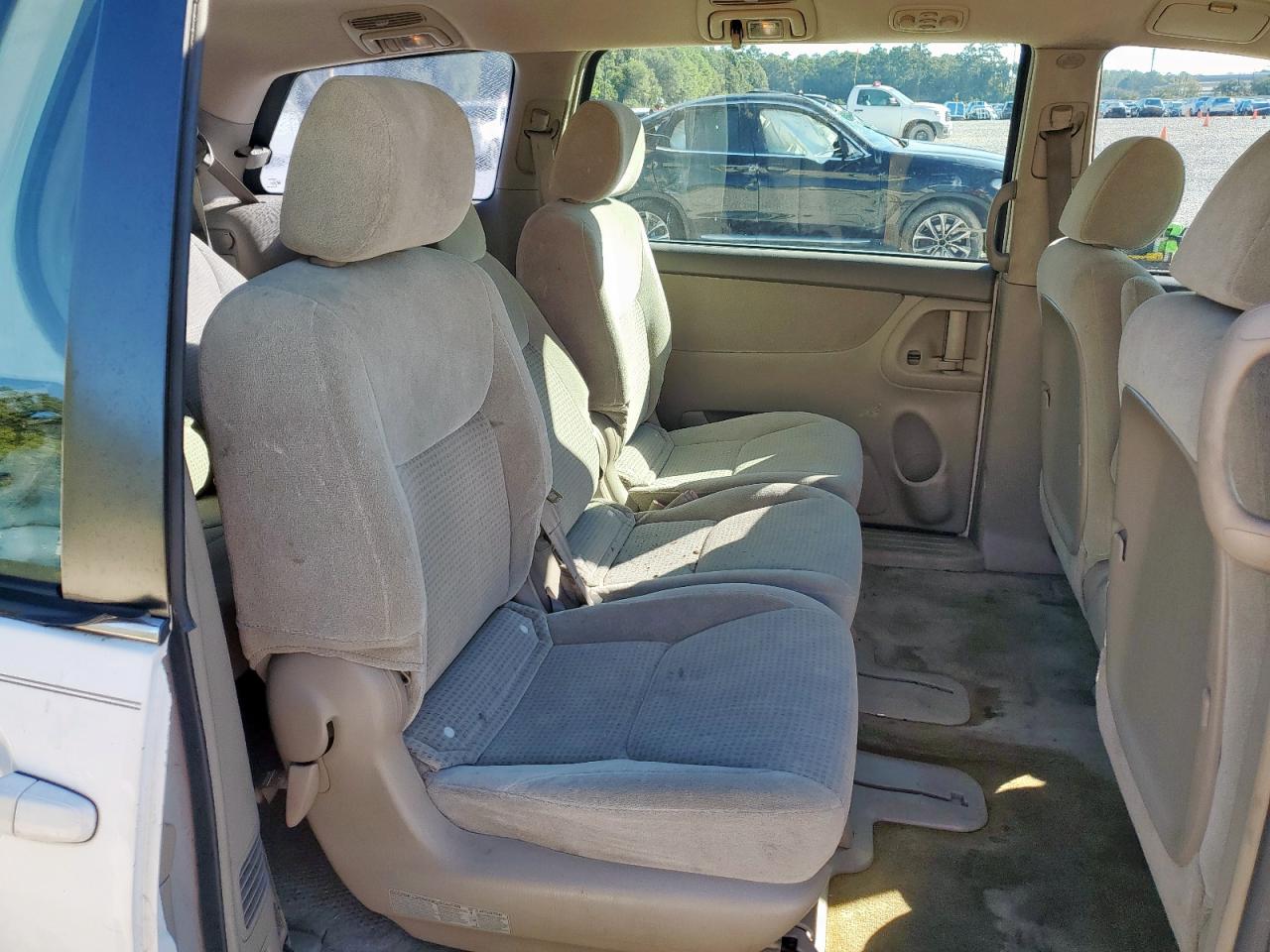 Lot #3285687667 2006 TOYOTA SIENNA CE