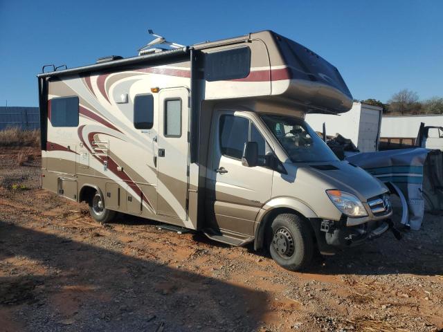 Global Auto Auctions: 2012 WILDWOOD MOTOR HOME