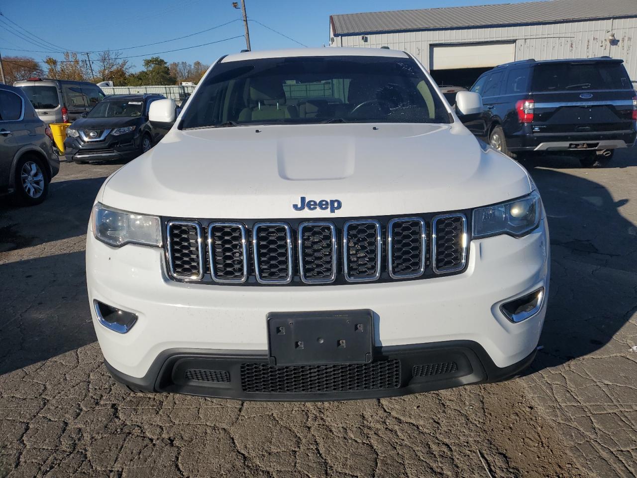 JEEP GRAND CHEROKEE LAREDO