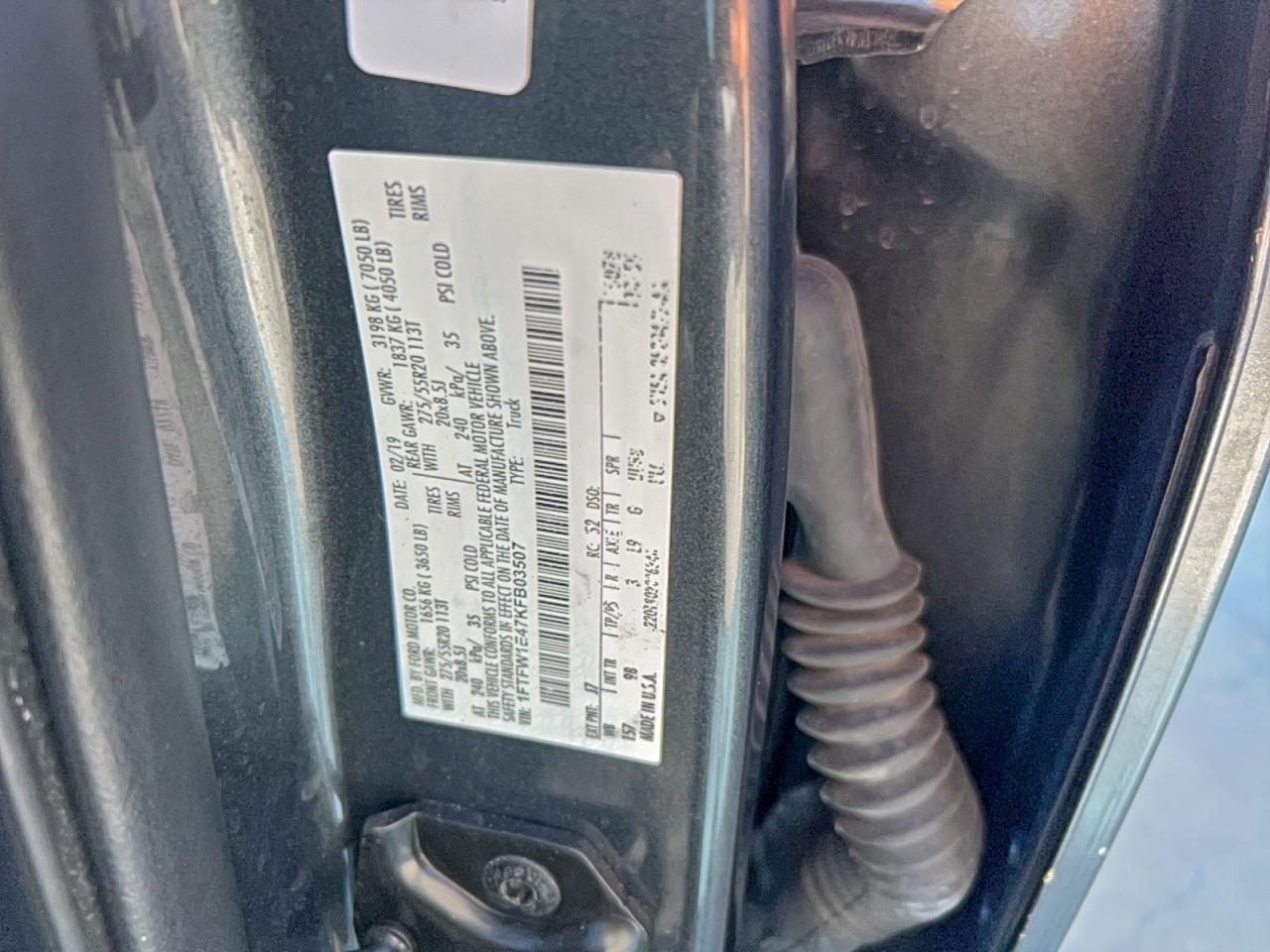 FORD F-150 SUPERCREW