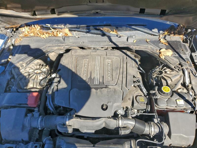 2016 JAGUAR XF PREMIUM #3301705380