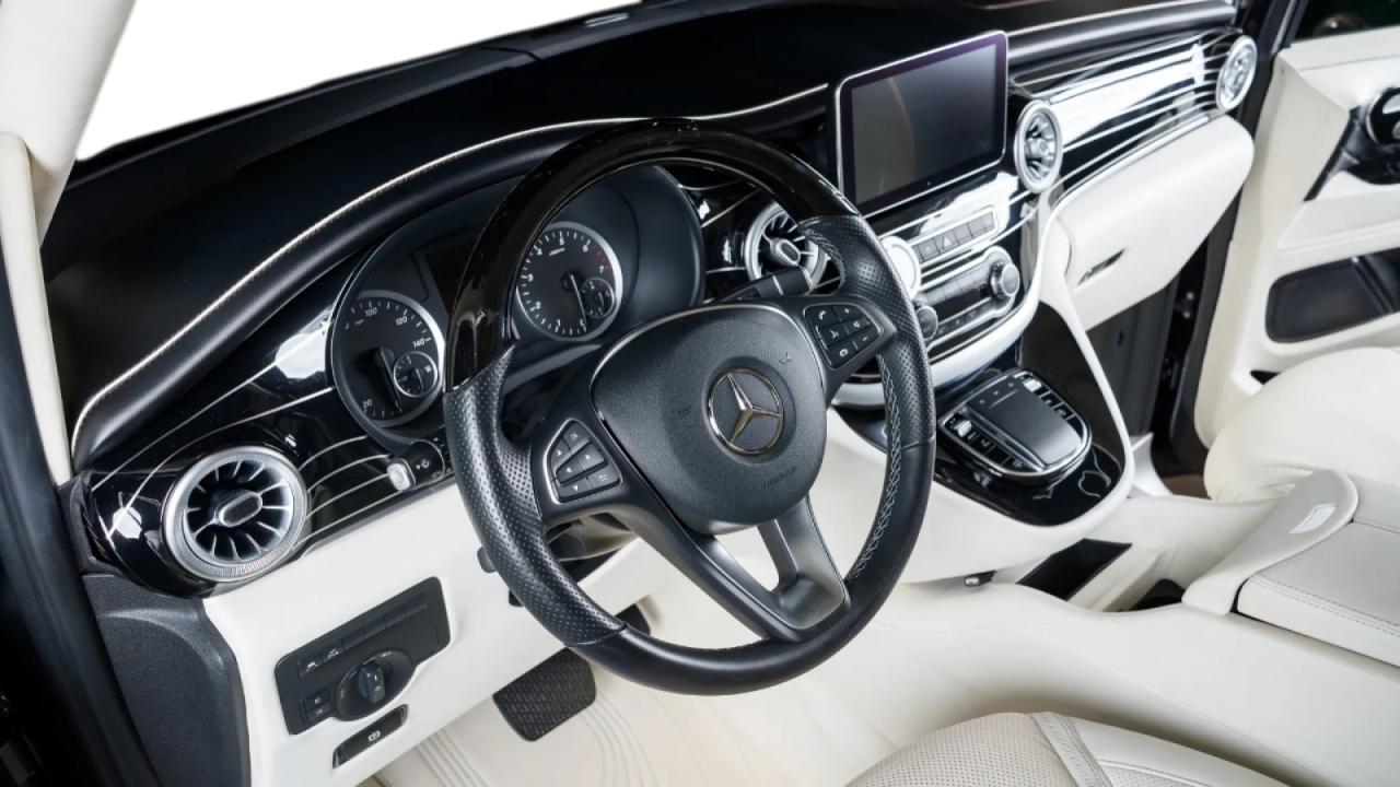 MERCEDES-BENZ METRIS