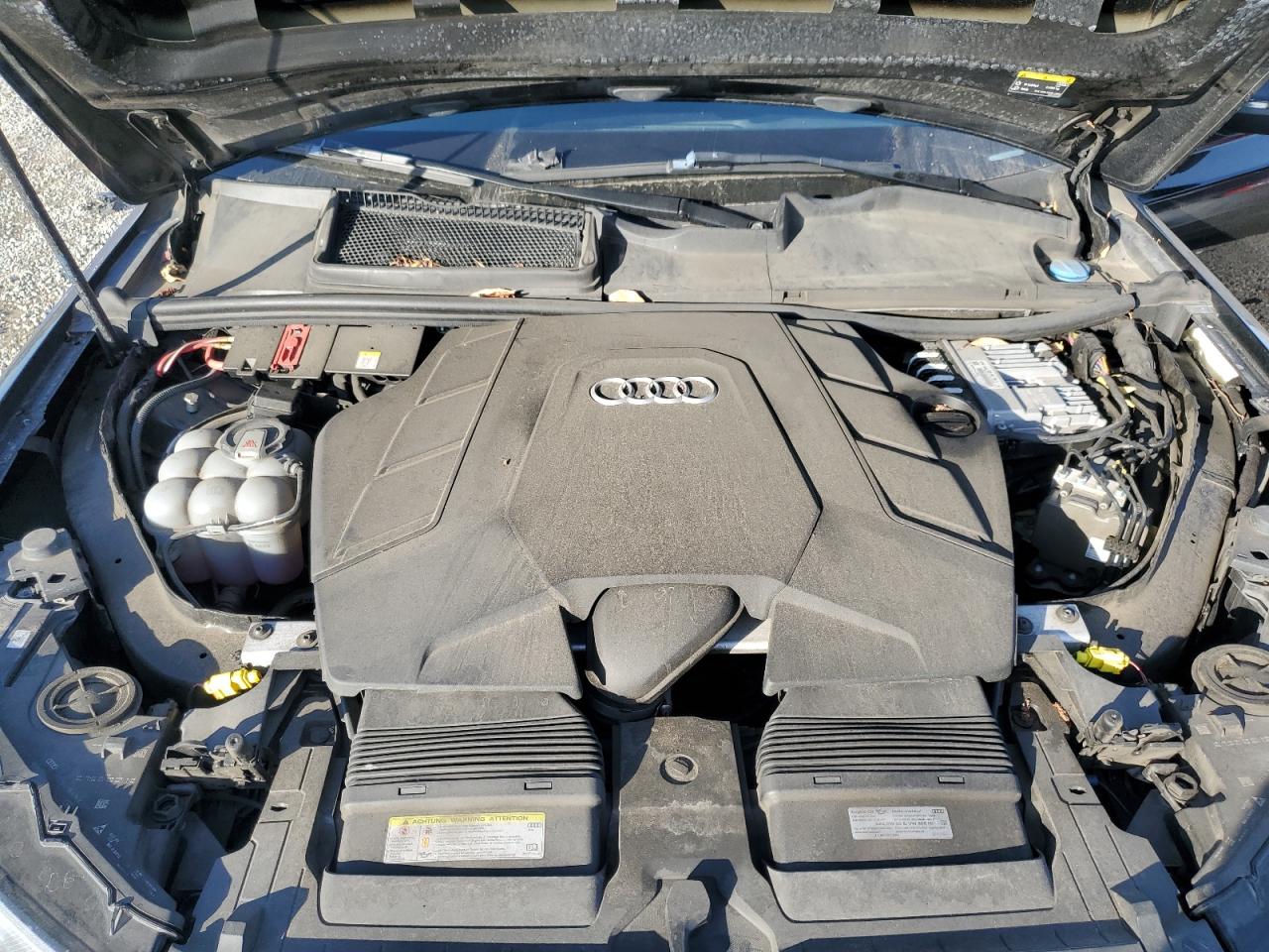 AUDI Q7 PREMIUM PLUS