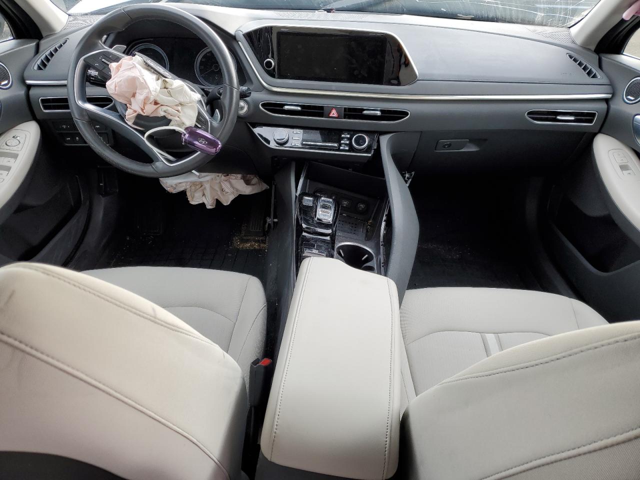 HYUNDAI SONATA HYBRID