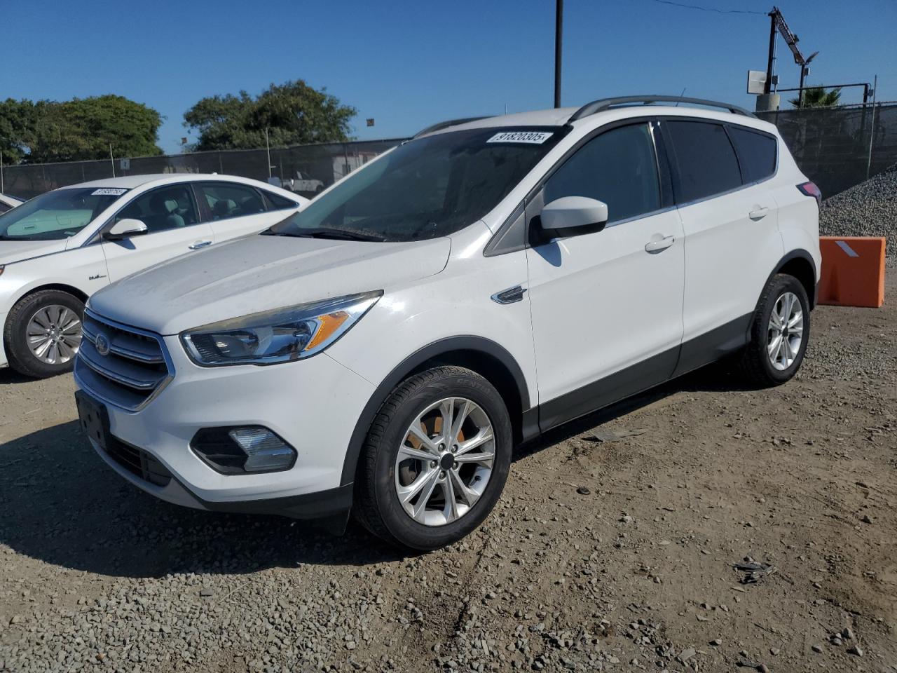 FORD ESCAPE SE