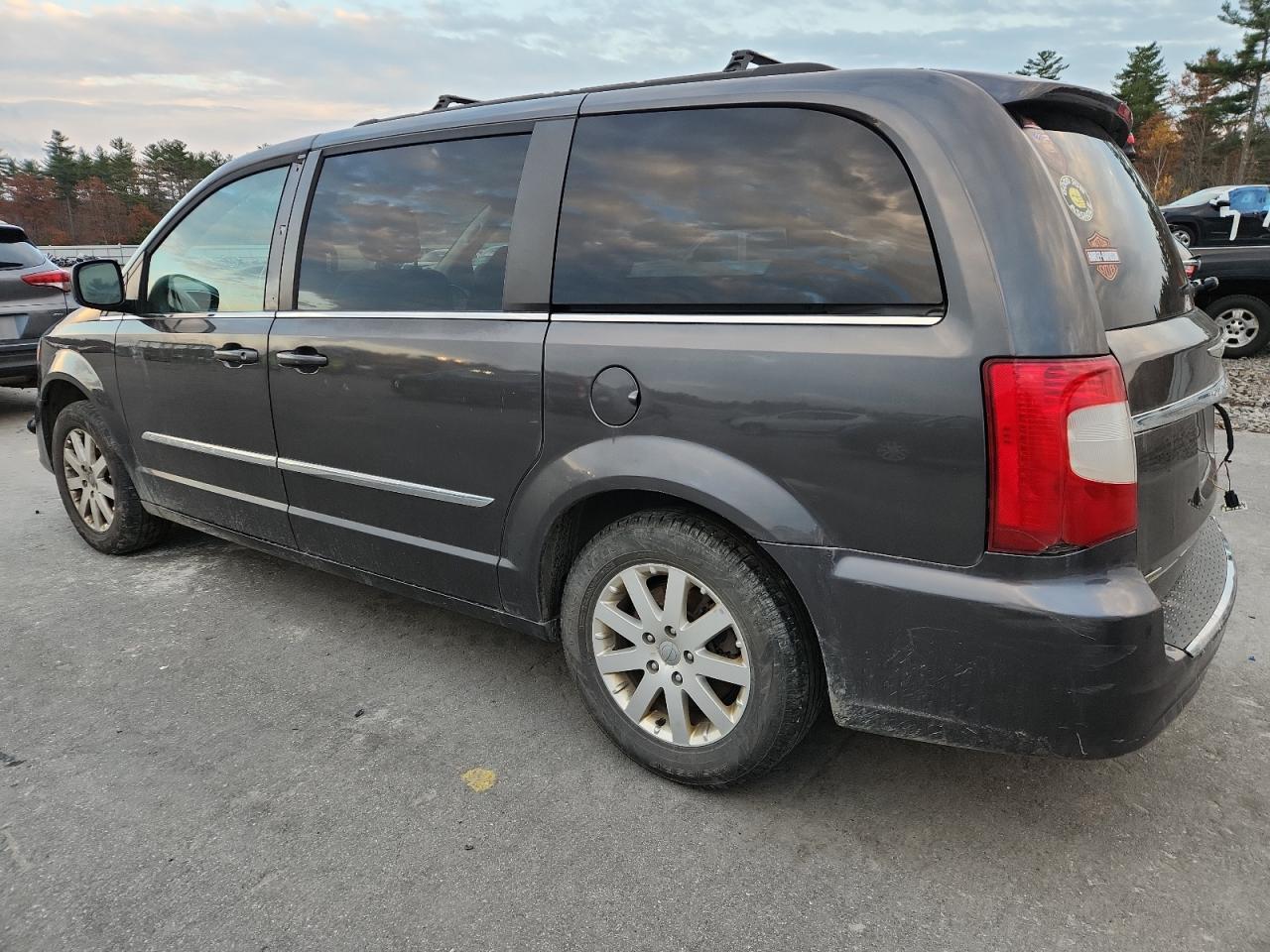 CHRYSLER TOWN & COUNTRY TOURING
