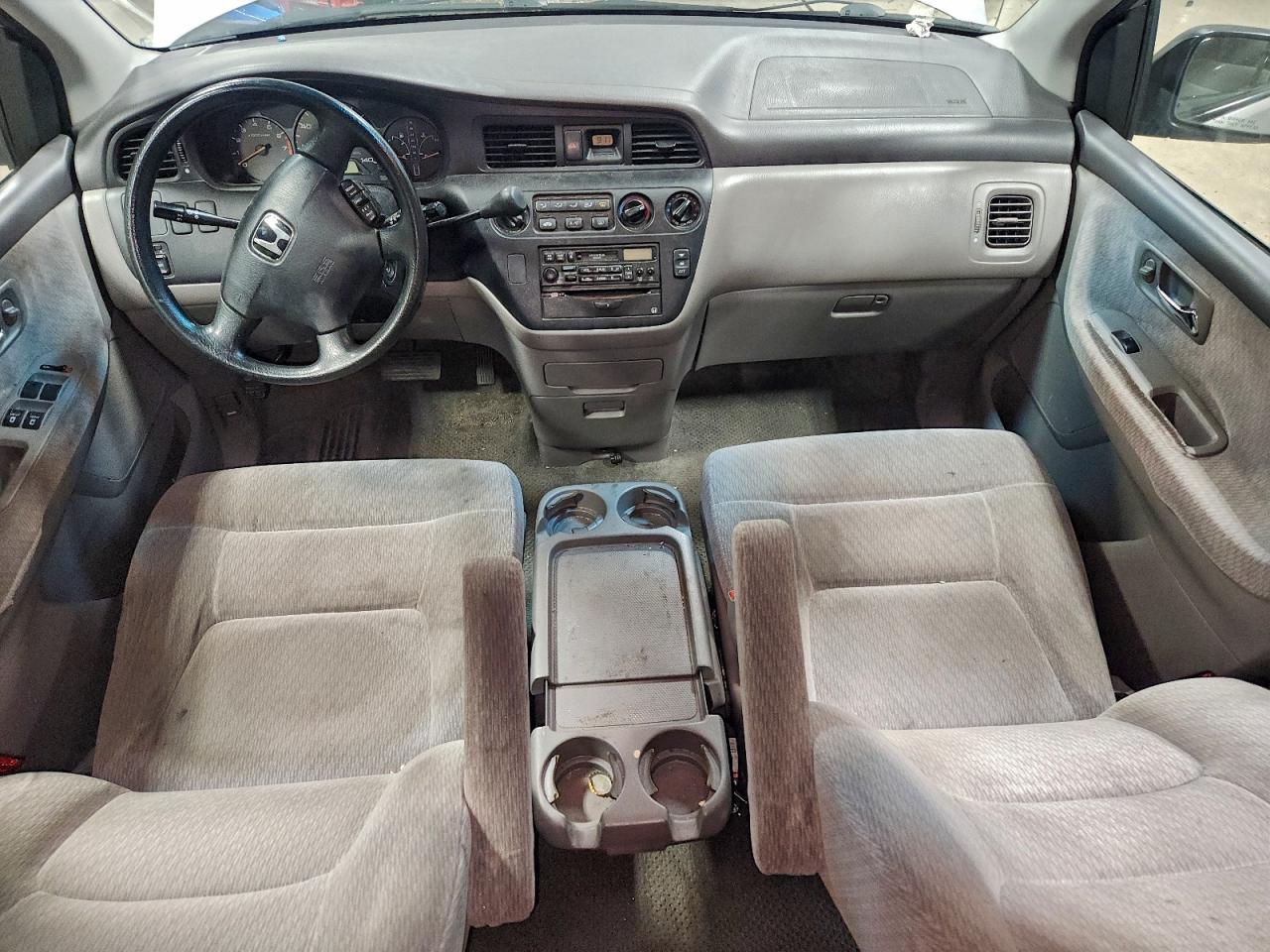 Lot #3298159273 2002 HONDA ODYSSEY LX