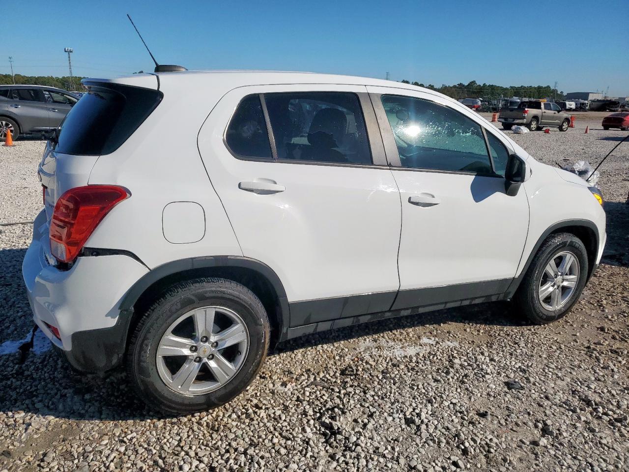 CHEVROLET TRAX LS