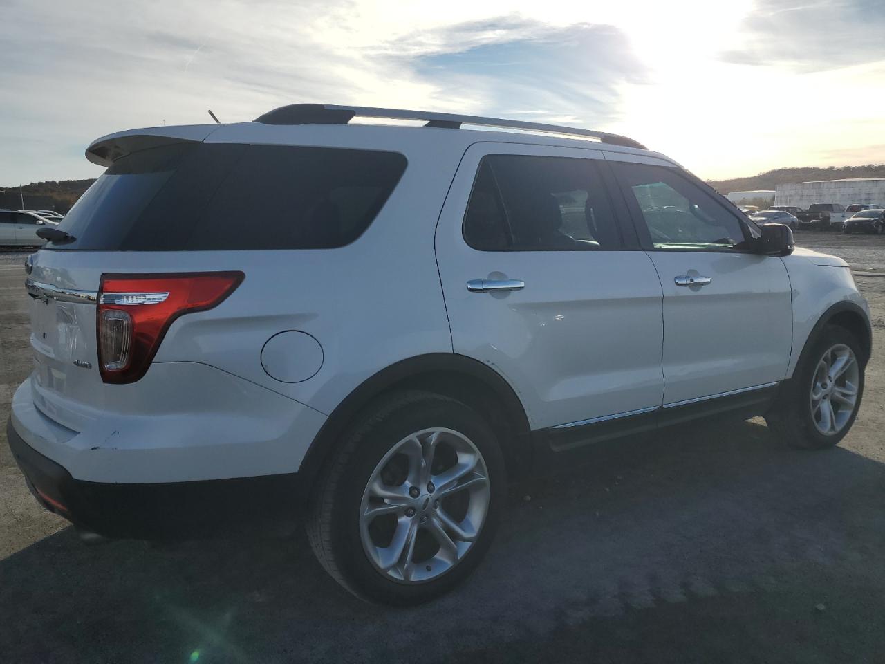 FORD EXPLORER LIMITED
