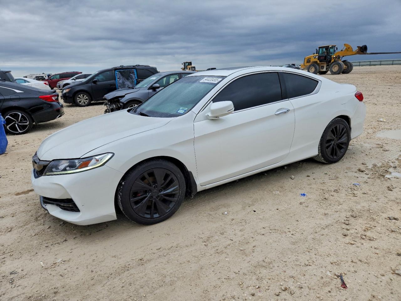 Lot #3303705024 2016 HONDA ACCORD EXL