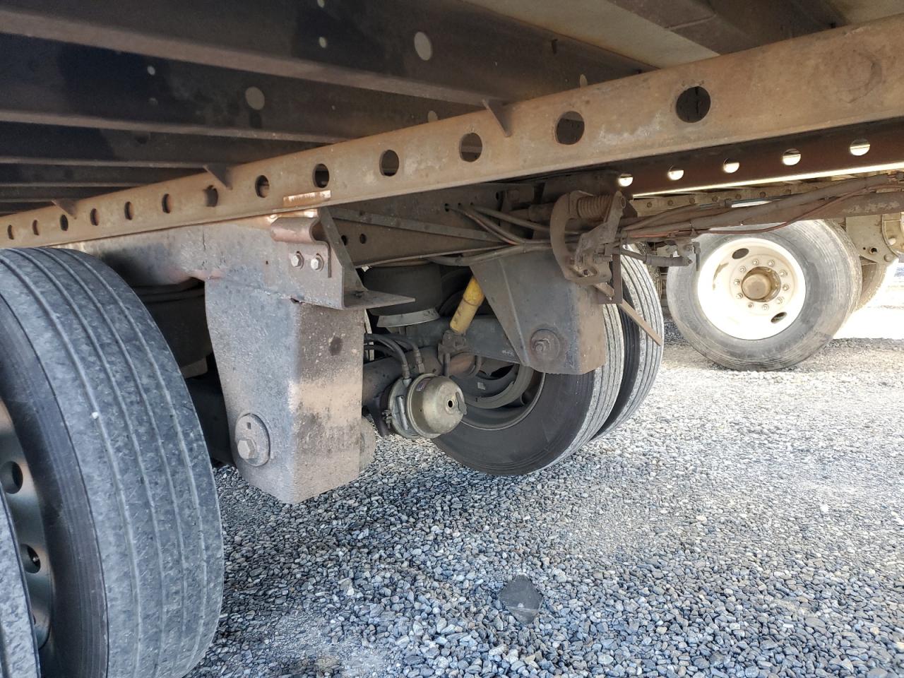 Lot #3291287444 1998 UTILITY VS2R