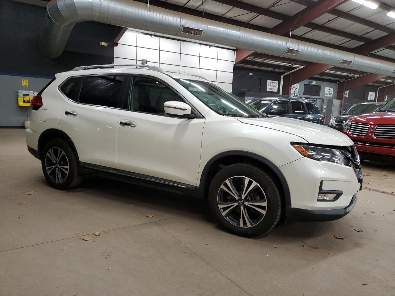 Lot #3304633965 2017 NISSAN ROGUE SV