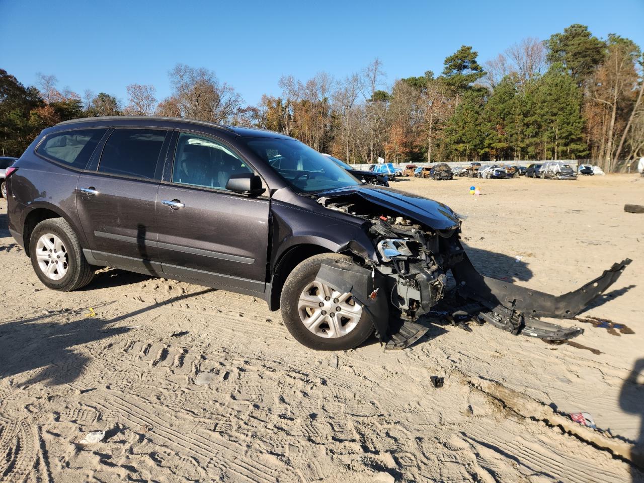 CHEVROLET TRAVERSE LS