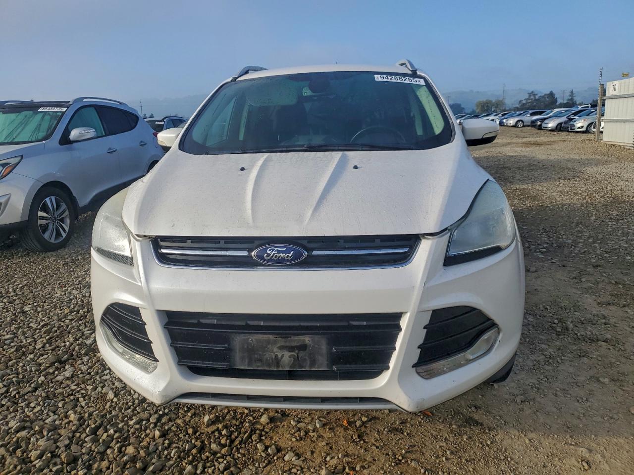 FORD ESCAPE TITANIUM