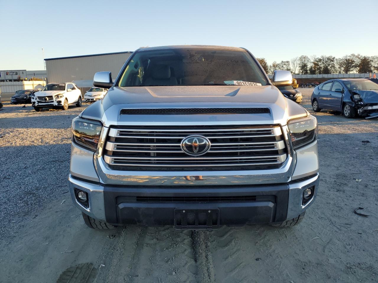 TOYOTA TUNDRA CREWMAX LIMITED