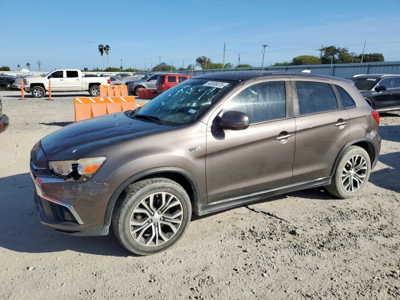 MITSUBISHI OUTLANDER ES