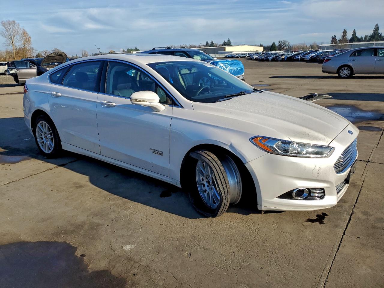FORD FUSION TITANIUM PHEV