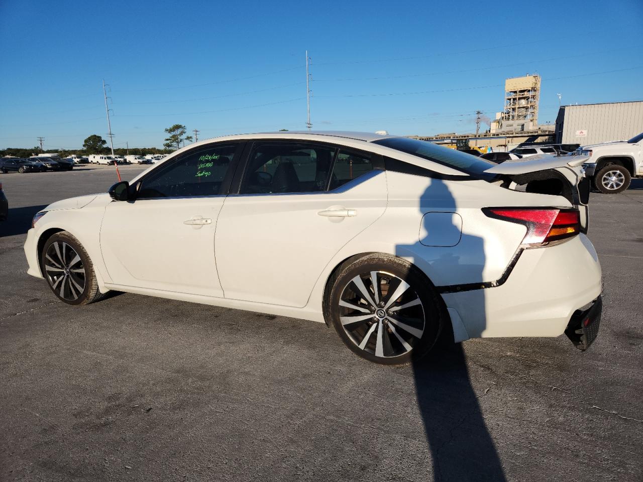 Lot #3316093309 2019 NISSAN ALTIMA SR