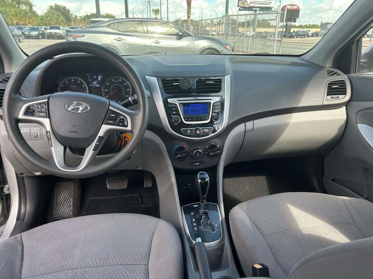 HYUNDAI ACCENT GLS