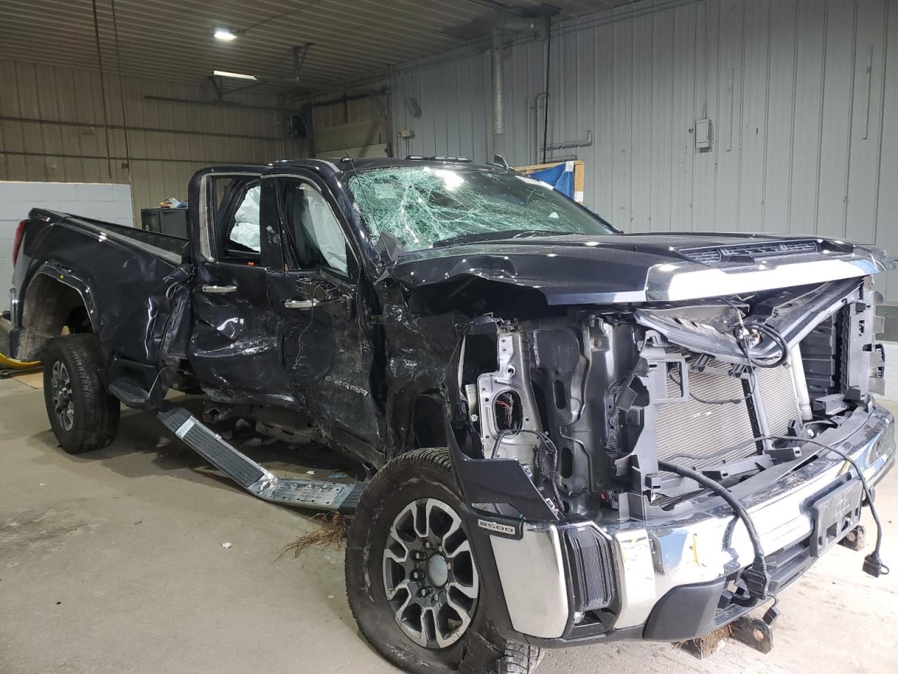 GMC SIERRA K2500 SLE