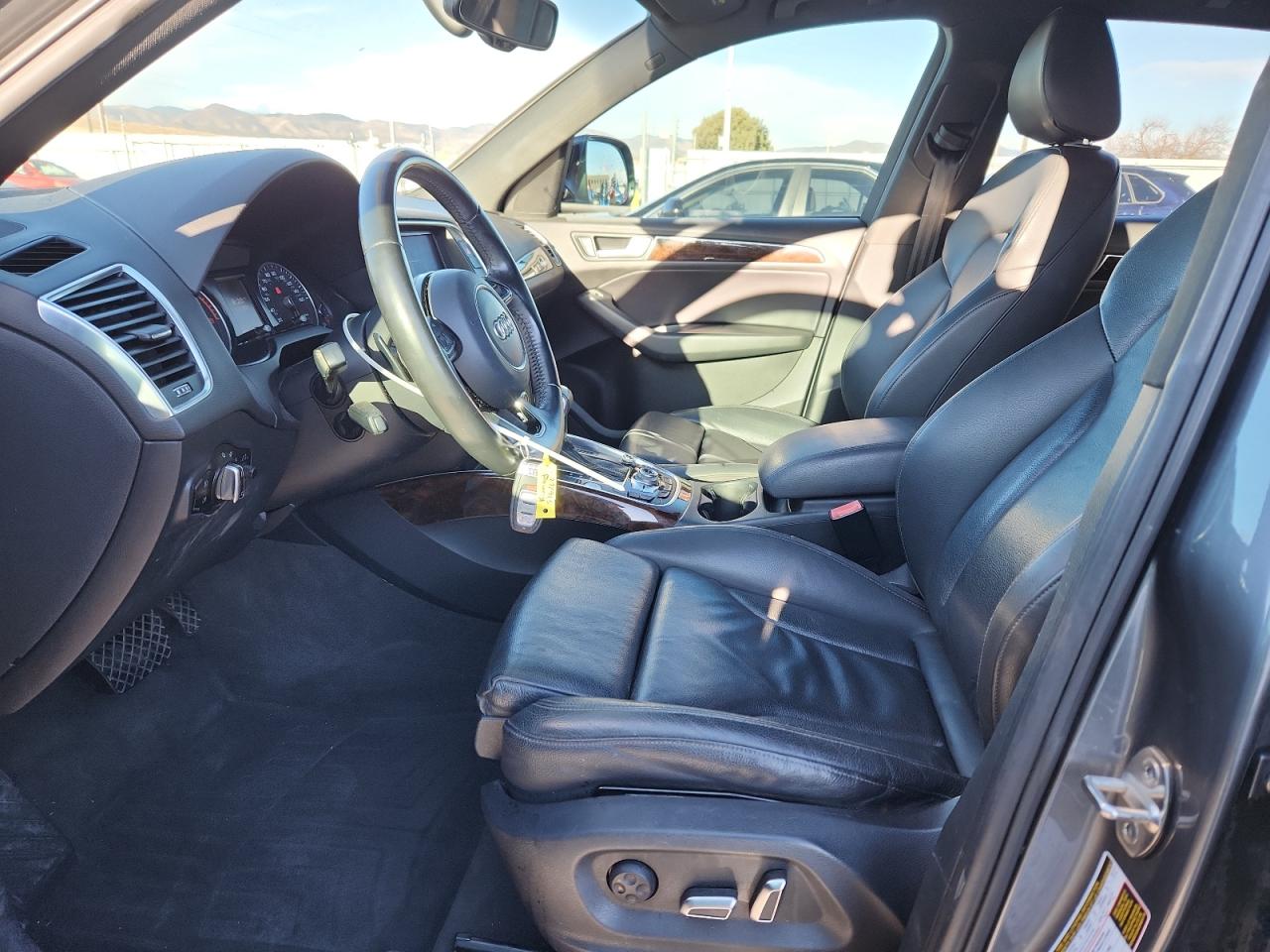 AUDI Q5 PREMIUM PLUS