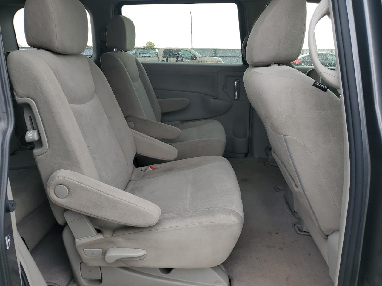 NISSAN QUEST S