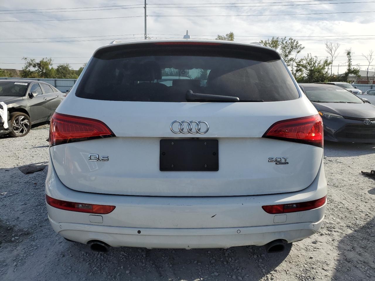 AUDI Q5 PREMIUM PLUS